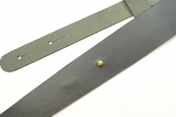 Plain Leather - Ebony & Round Studs